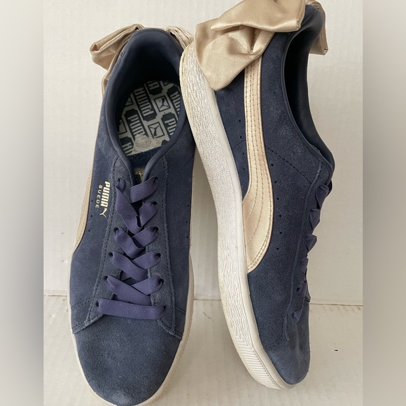 Puma Shoes - Puma Sneakers Varsity Trainers Blue Suede/Lt Tan Satin Bows & Stripes Size 9